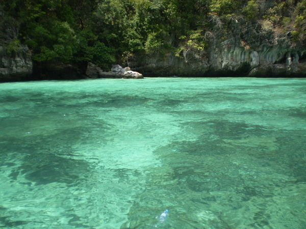 Phi Phi lagoon