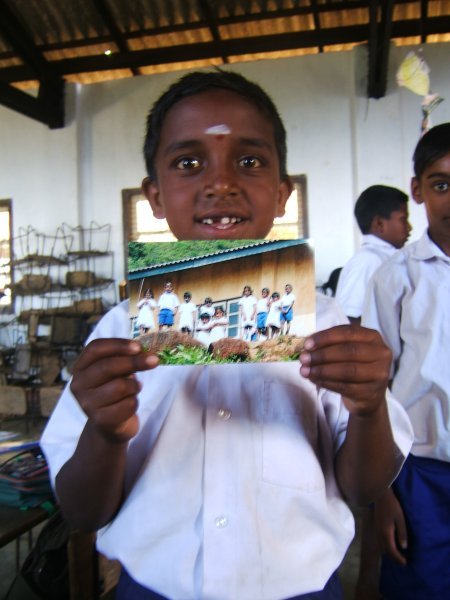 Sri Lanka73 - hill trek13 schoolboy2