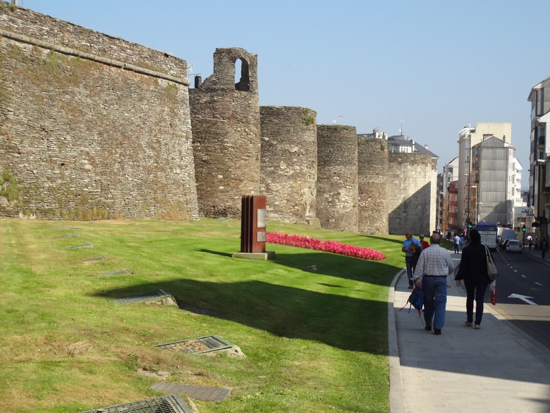Lugo's Walls