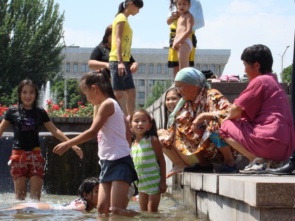 Bishkek Fountain Girls
