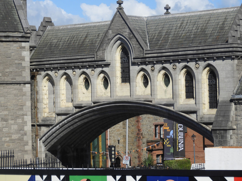 Bridge on Cathedral similar to Venice Bridge of Signs