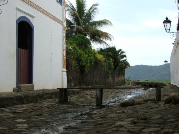 Paraty - Street crossing when they have a high tide