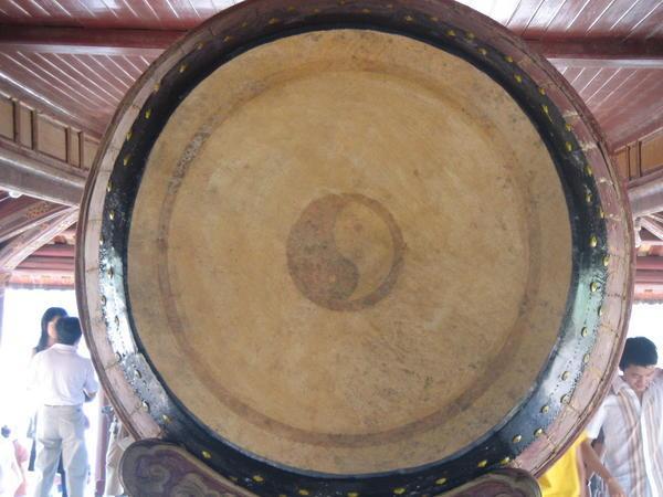 Yin Yang Drum