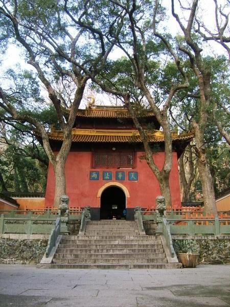 Fayu temple entrance