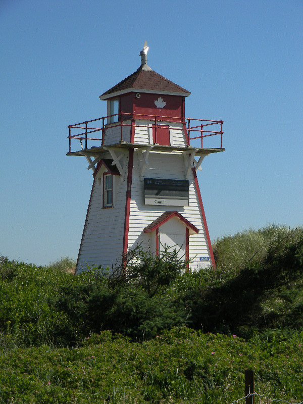 Yet another white and red lighthouse