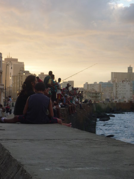 malecon fishing and hanging