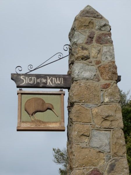 Christchurch, Sign of the Kiwi