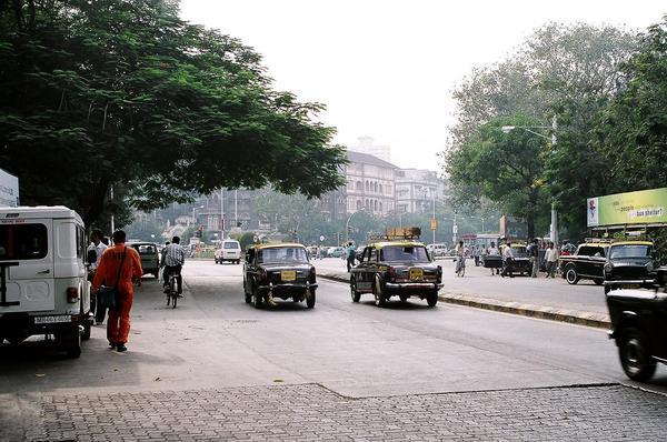 Taxis and traffic in Mumbai
