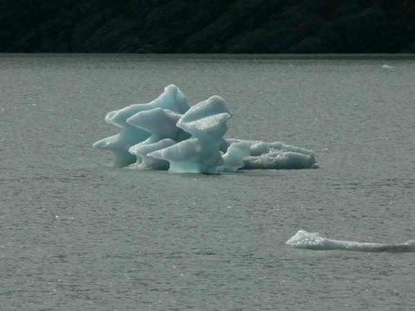 Melting ice on lake Grey