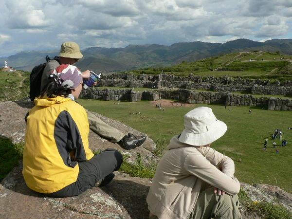 Wondering about the Sacsayhuaman ruins