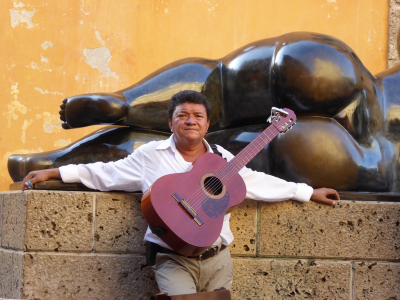 Musician with Botero statue