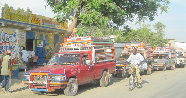 Moyen de transport Haitien : les tap-tap
