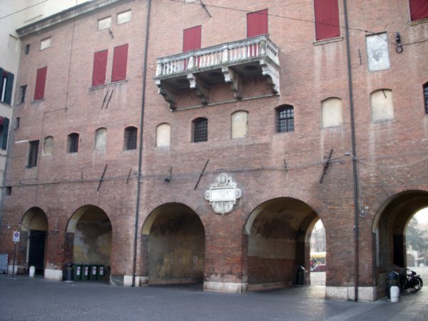 Ferrara 2
