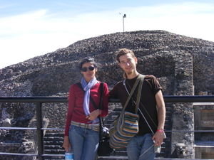 Marcela and Adrian in front Quetzalcoatl ruin