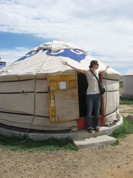 Lisa and the Yurt