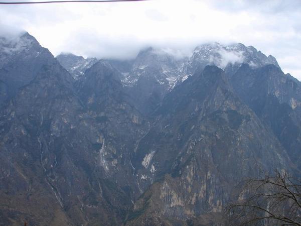 Tiger leaping gorge - view from the toilets at half way GH