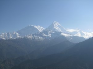 Baraha Shikhar (7,647m) - Annapurna South (7,219m) - Hiun Chuli (6,441m)