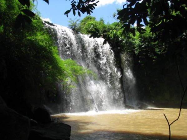 Kachanh Waterfall