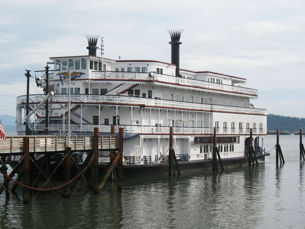 An old riverboat that we saw from the deck of the Lightship Columbia