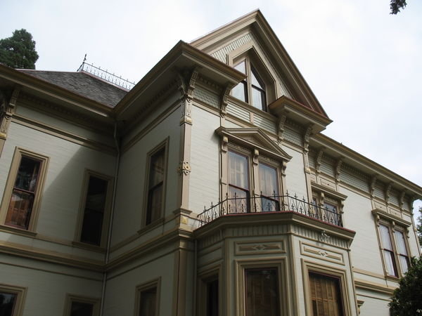 Architectural details of the Flavel House