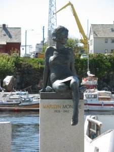 Marilyn Monroe statue in Haugesund