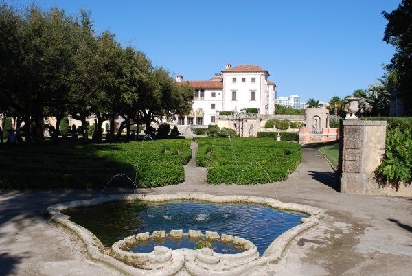 Villa Vizcaya's gardens