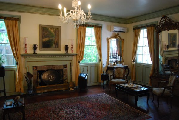 Inside the Heritage House Museum
