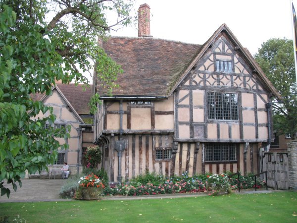 The beautiful exterior of Hall's Croft in Stratford-upon-Avon