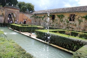 Water fountains of Generalife