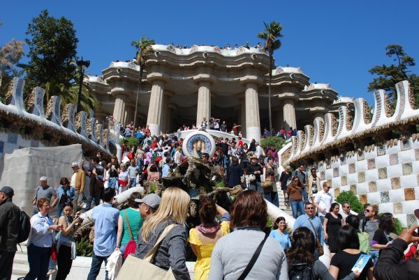The insane crowds at Parc Guell 