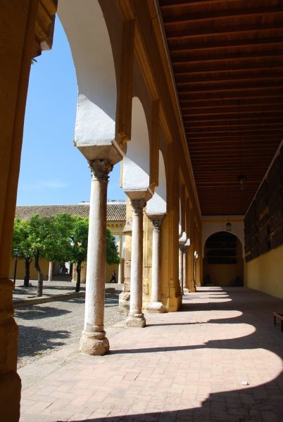 Patio de los Naranjos, inside the Mezquita