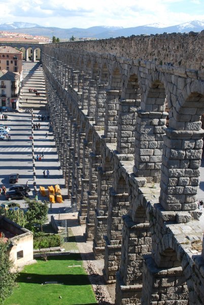 Roman aqueduct of Segovia