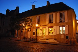 Bayeux at night