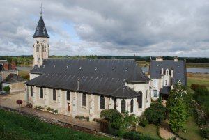 A beautiful church near Chateau de Chaumont 
