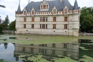 Reflection of Chateau d'Azay-le-Rideau