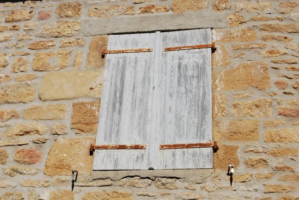 Window in Saint Leon