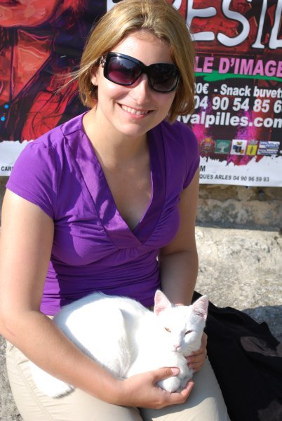 Me and the friendliest cat ever in Les Baux-de-Provence