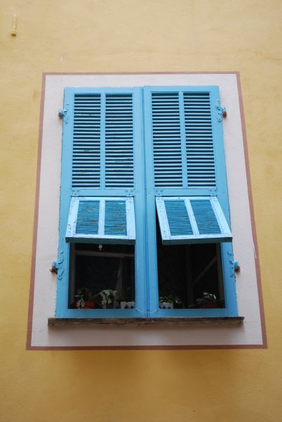Pretty window in Villefranche-sur-Mer 