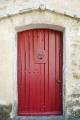 Red door in Seguret