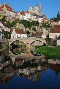 Beautiful reflections in Semur-en-Auxois