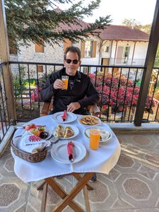 breakfast in Vytina