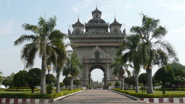 Arc d'Triomphe -- Laos style