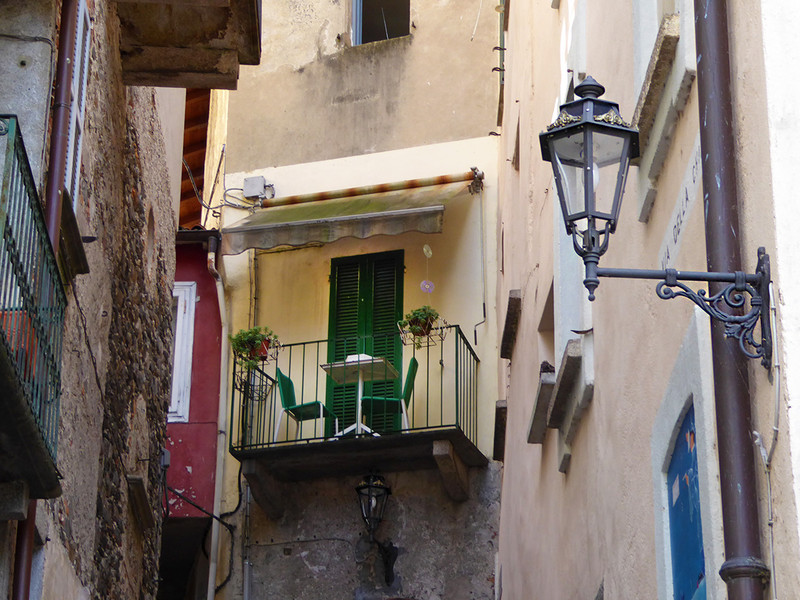 Backstreets of Isolo Bella