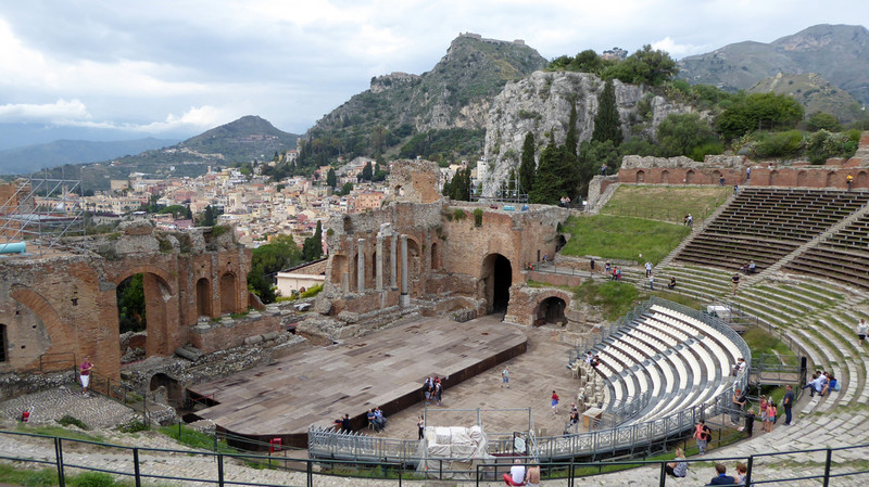 The Greek/Roman amphitheater in Taormina
