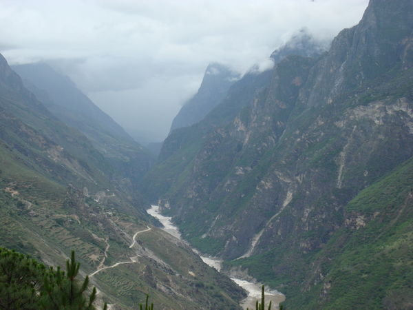Tiger Leaping Gorge Hike