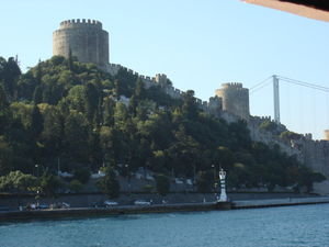 Castle along the shores of the Bosporus