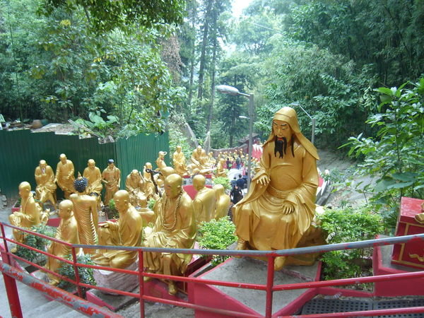 and more buddhas