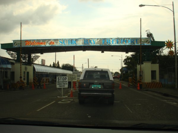 former subic naval base gate