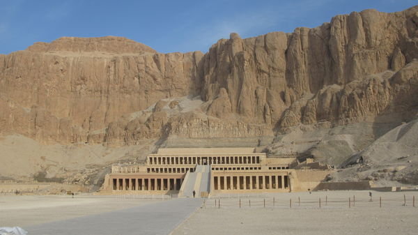 Al-Deir Al-Bahari Temple 
