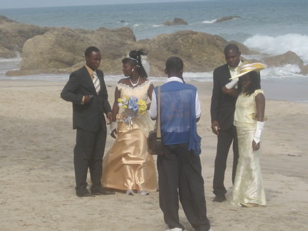 the wedding on Tilles beach